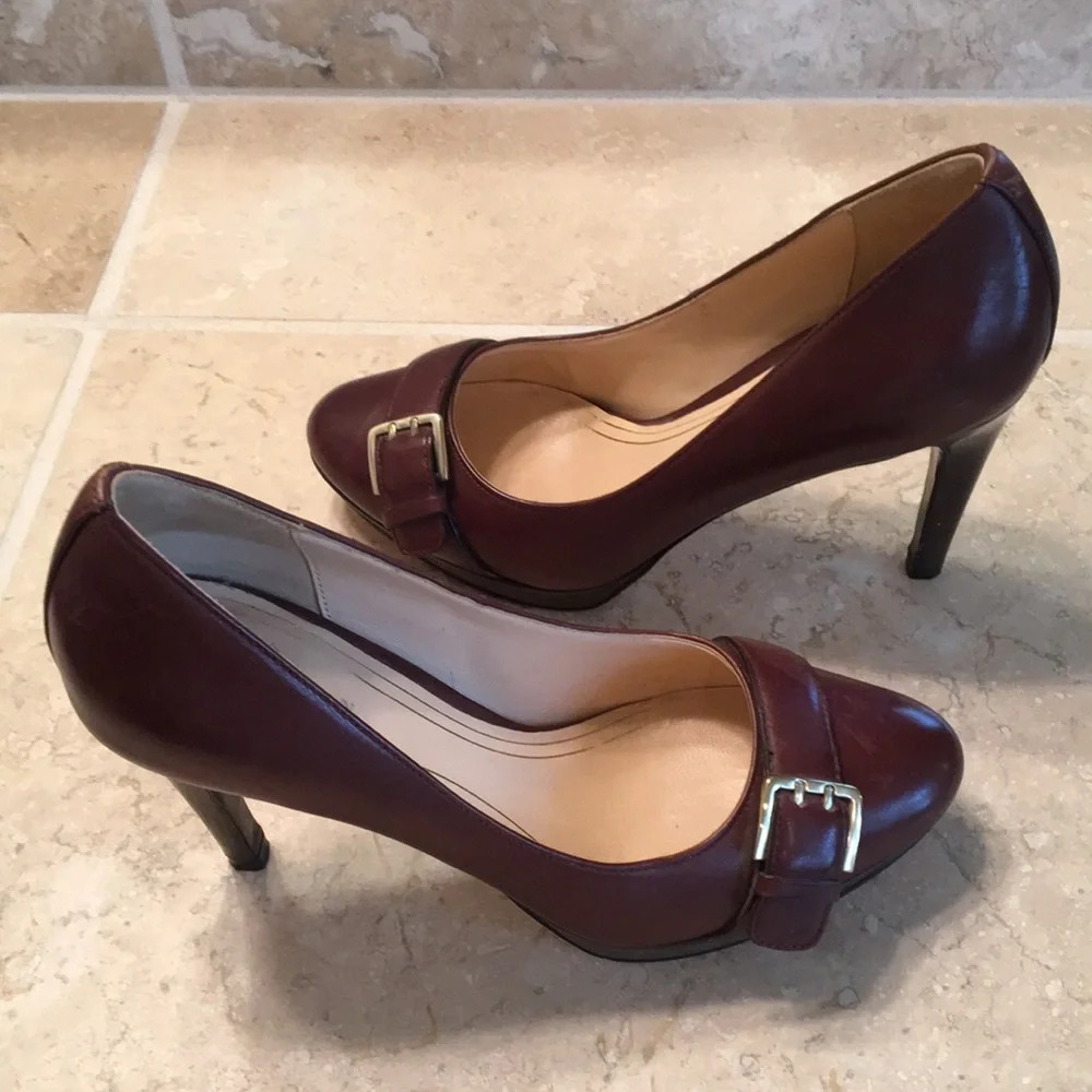 Cole Haan Nike Air brown Classic Pumps